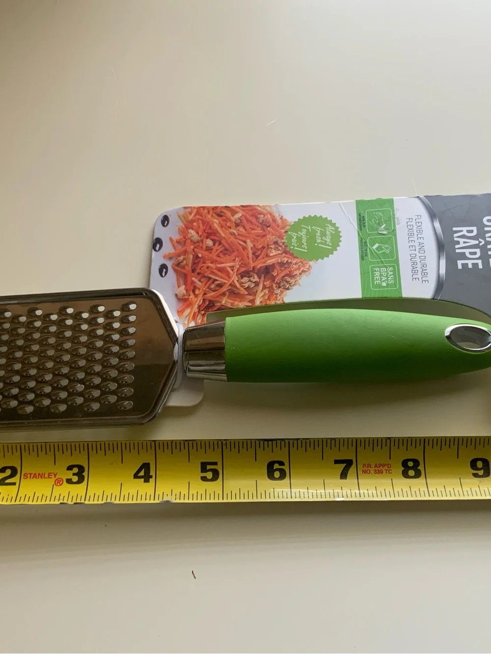 Ideal Kitchen Grater - Cheese Garlic Nutmeg Green